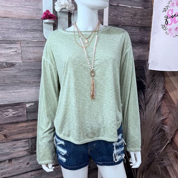 Max Studio Performance Terry Cold Shoulder Pullover Bell Sleeves Medium 💗 - Picture 6 of 9